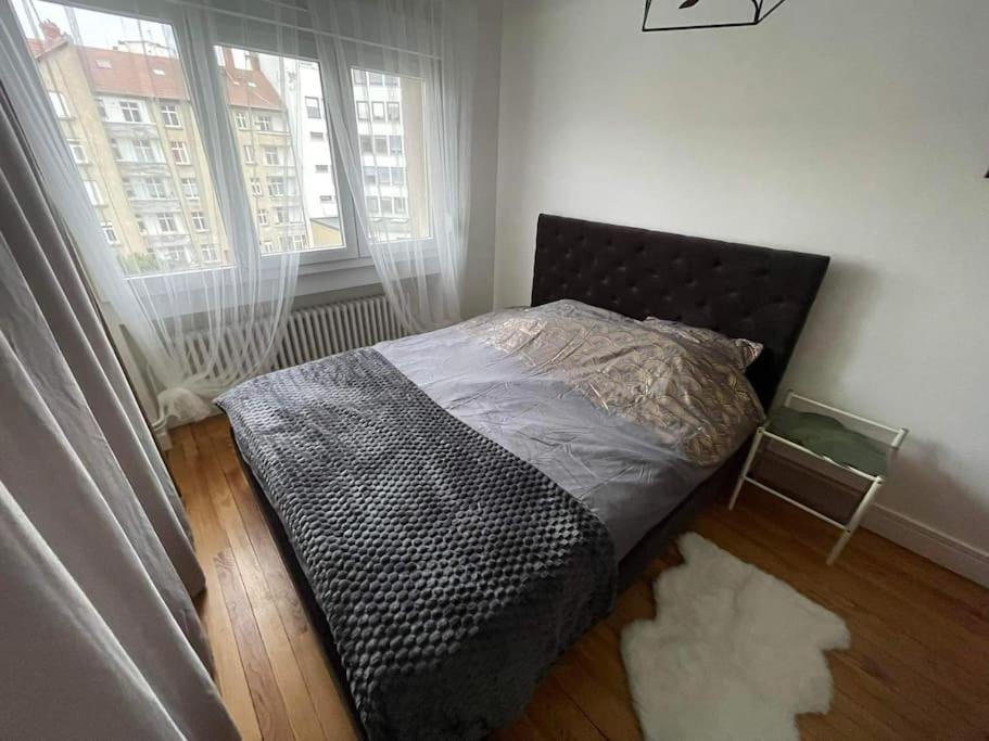 Chez Frederic - Gare De Metz A 2 Minutes A Pied - Appartement Entierement Equipe Buitenkant foto